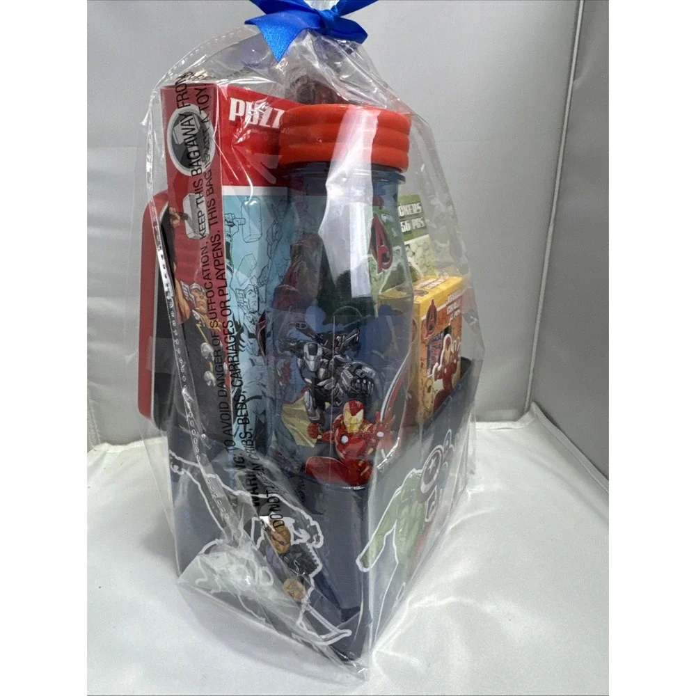 Marvel Avengers Tin Gift Set Puzzle Stickers Chalk Water Bottle HT57685 NWT